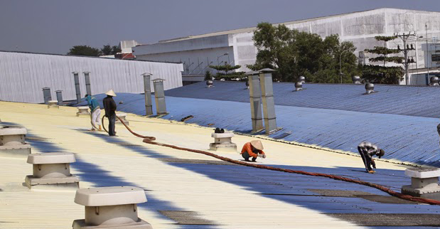 Thi công foam chống nóng