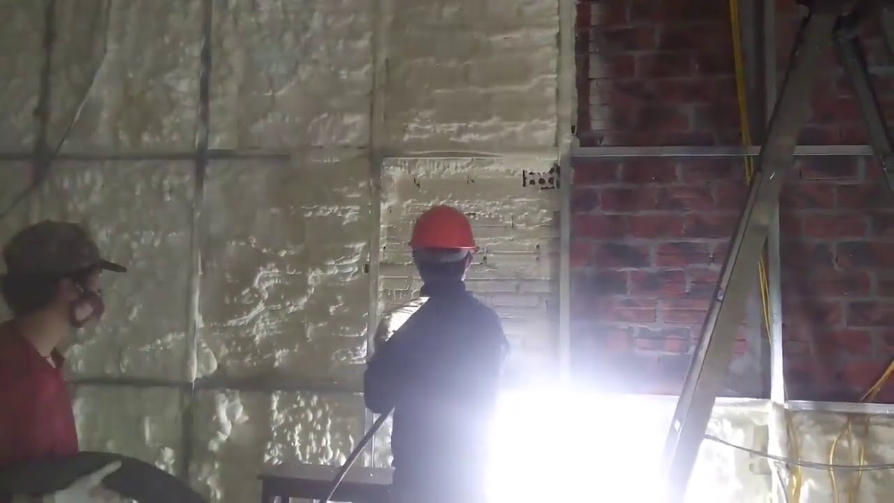 Báo giá phun foam cách âm